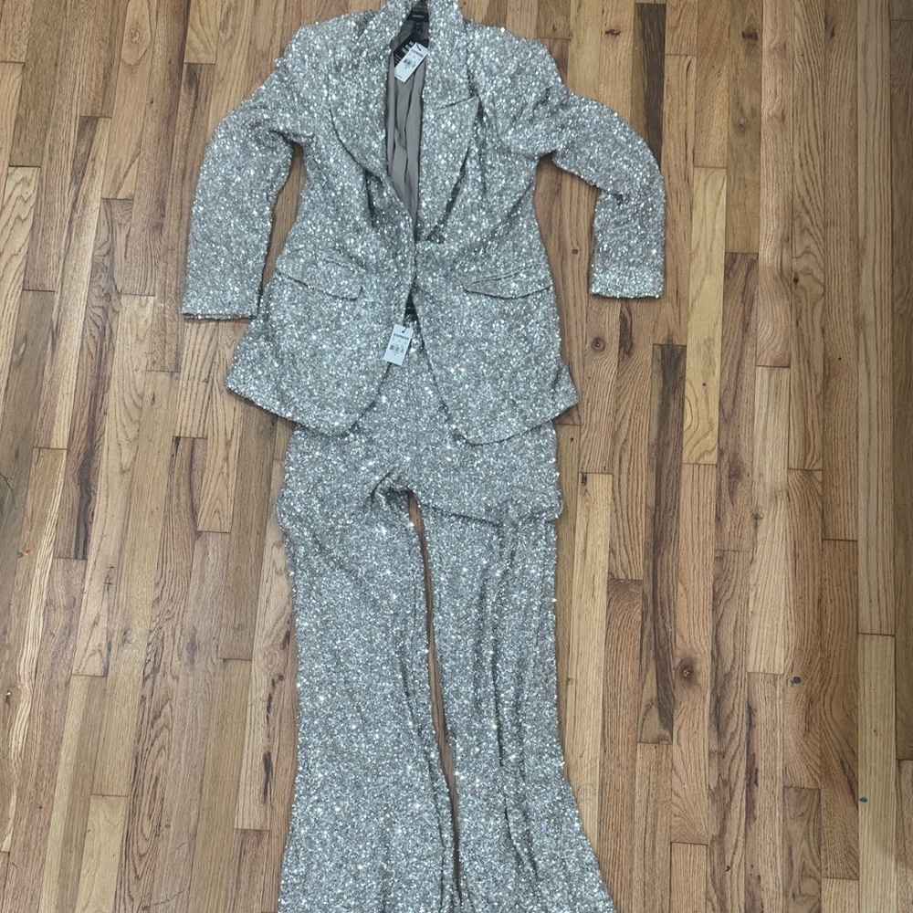NWT Express Shimmering Silver Sequin Jacket and Pants